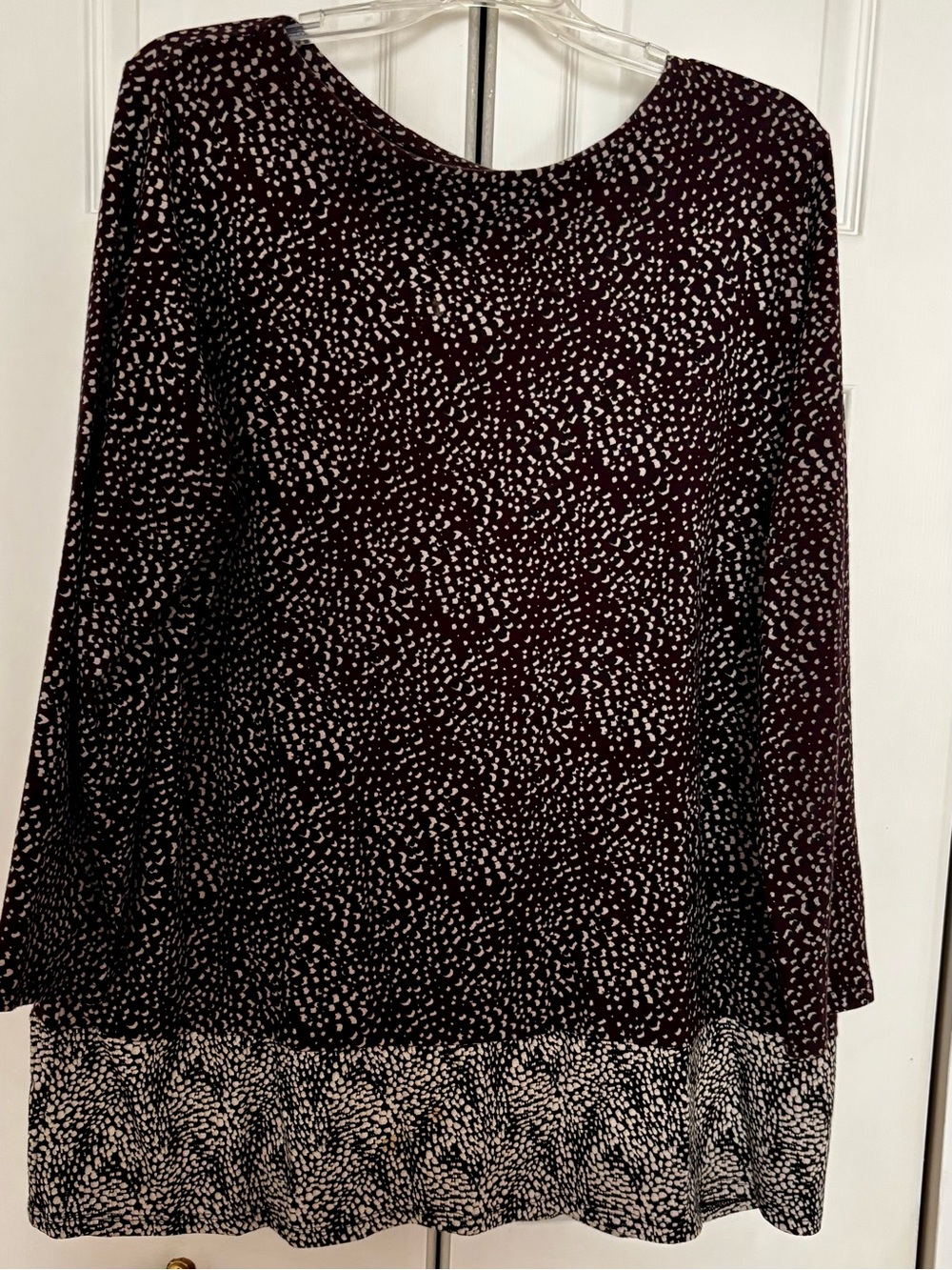 XL Petite J. Jill Burgundy and Cream Dot-Print Long Sleeve Top